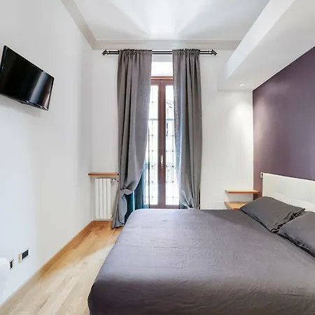 Peroni 8 Pax Brand New Apartman Róma