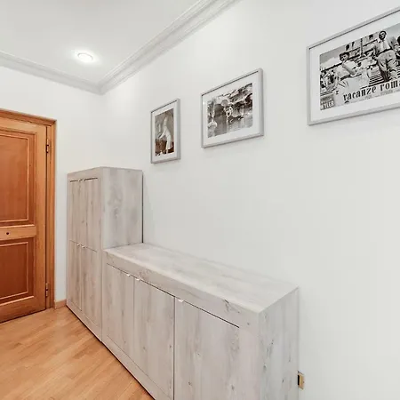 Apartment Peroni 8 Pax Brand New